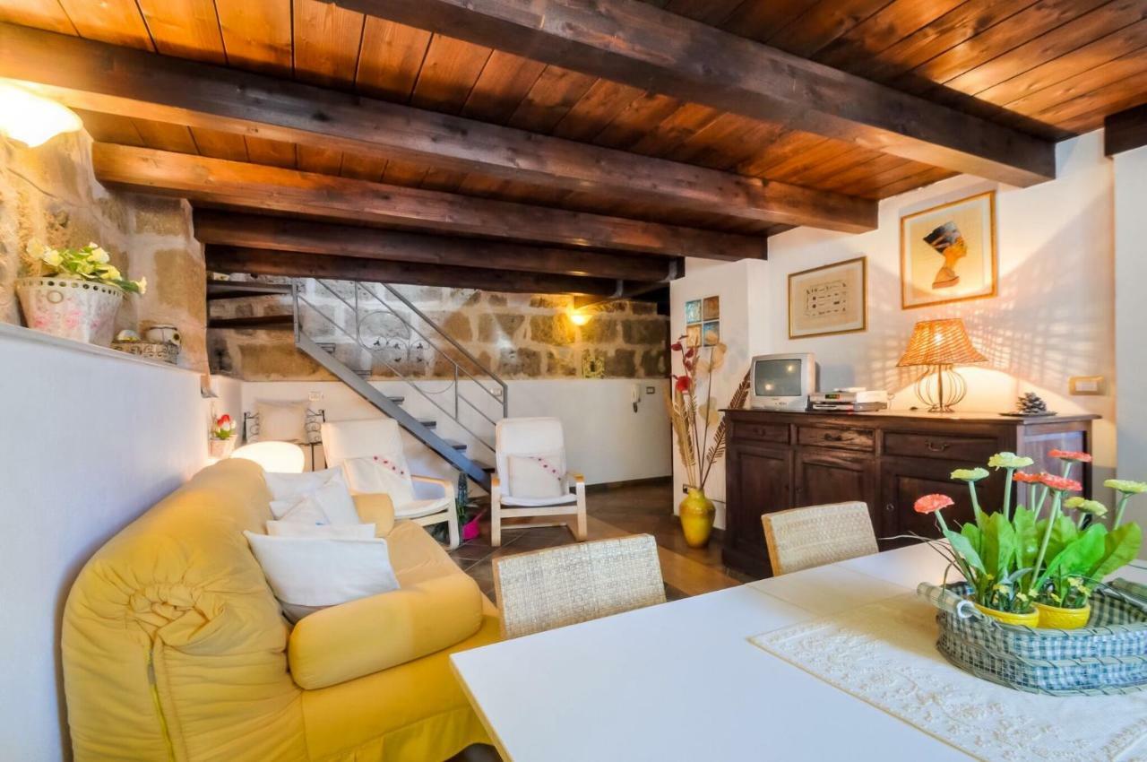 Apartment Old Town Steps To Sea And Scenic Ramparts *